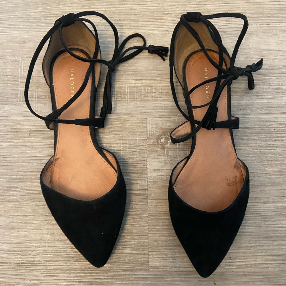 Halogen Black Pointed Laceup Flats Size 7